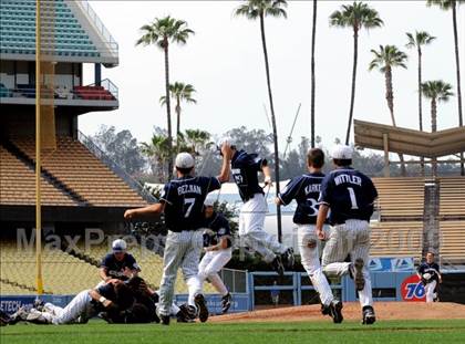 Thumbnail 3 in Chatswoth vs. Cleveland (CIF LA City Section D1 Final) photogallery.