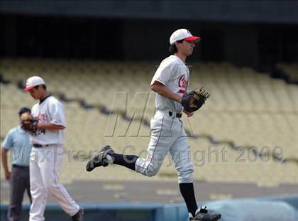 Thumbnail 1 in Chatswoth vs. Cleveland (CIF LA City Section D1 Final) photogallery.
