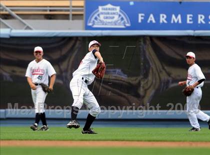 Thumbnail 2 in Chatswoth vs. Cleveland (CIF LA City Section D1 Final) photogallery.