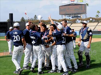 Thumbnail 3 in Chatswoth vs. Cleveland (CIF LA City Section D1 Final) photogallery.