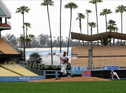Thumbnail 2 in Chatswoth vs. Cleveland (CIF LA City Section D1 Final) photogallery.