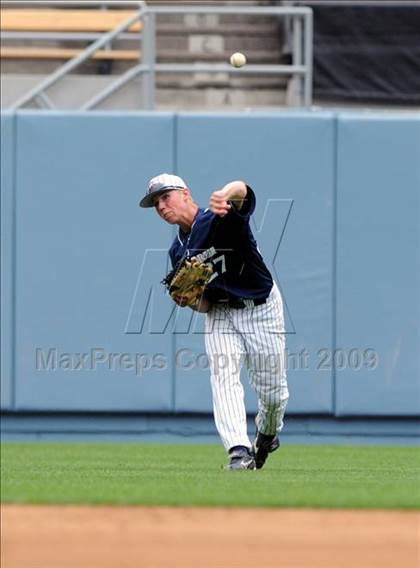 Thumbnail 3 in Chatswoth vs. Cleveland (CIF LA City Section D1 Final) photogallery.