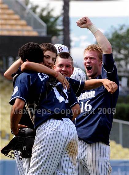 Thumbnail 2 in Chatswoth vs. Cleveland (CIF LA City Section D1 Final) photogallery.