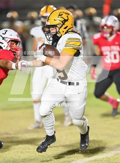 Thumbnail 2 in Goldwater @ Agua Fria photogallery.