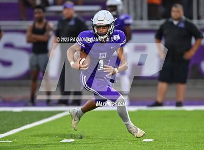 Thumbnail 2 in Yorktown @ Muncie Central photogallery.