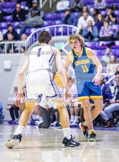 Thumbnail 1 in Lehi vs. Orem (UHSAA 5A Quarterfinal) photogallery.