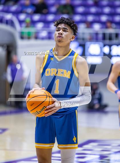 Thumbnail 3 in Lehi vs. Orem (UHSAA 5A Quarterfinal) photogallery.