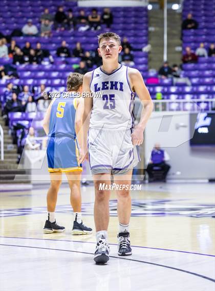Thumbnail 2 in Lehi vs. Orem (UHSAA 5A Quarterfinal) photogallery.