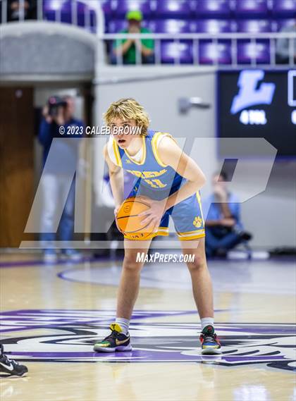 Thumbnail 3 in Lehi vs. Orem (UHSAA 5A Quarterfinal) photogallery.