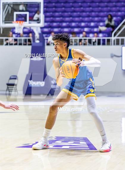 Thumbnail 1 in Lehi vs. Orem (UHSAA 5A Quarterfinal) photogallery.