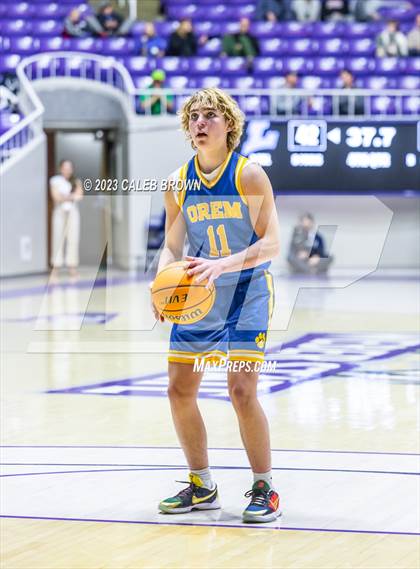 Thumbnail 1 in Lehi vs. Orem (UHSAA 5A Quarterfinal) photogallery.