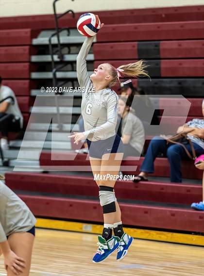 Thumbnail 2 in Ridgeline @ Syracuse (5A/6A Volleyball Challenge) photogallery.
