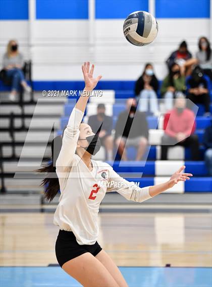 Thumbnail 2 in Burlingame @ Hillsdale photogallery.