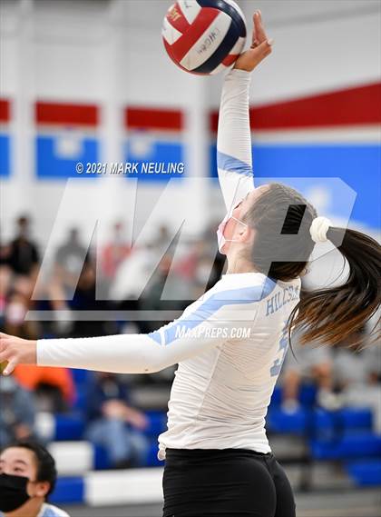 Thumbnail 1 in Burlingame @ Hillsdale photogallery.