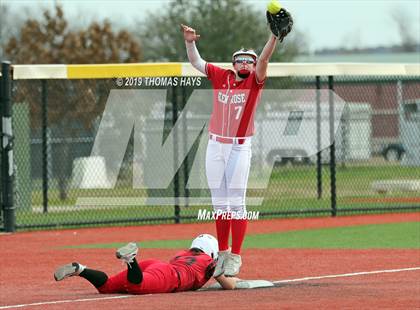 Thumbnail 1 in Tascosa vs Glen Rose (Brock Tournament) photogallery.