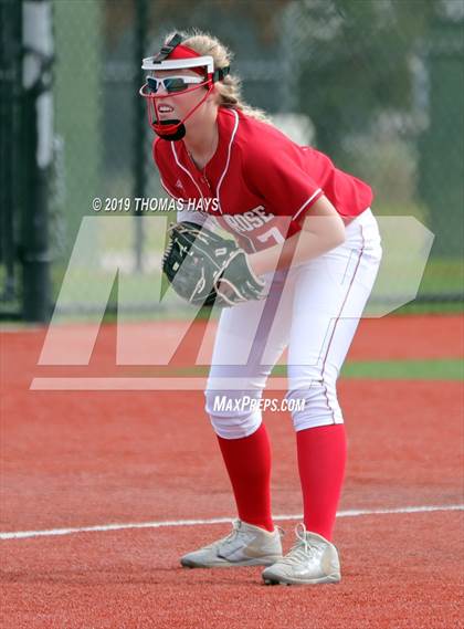 Thumbnail 2 in Tascosa vs Glen Rose (Brock Tournament) photogallery.