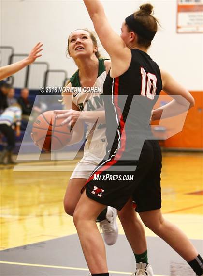 Thumbnail 3 in Maine South vs. Grayslake Central photogallery.