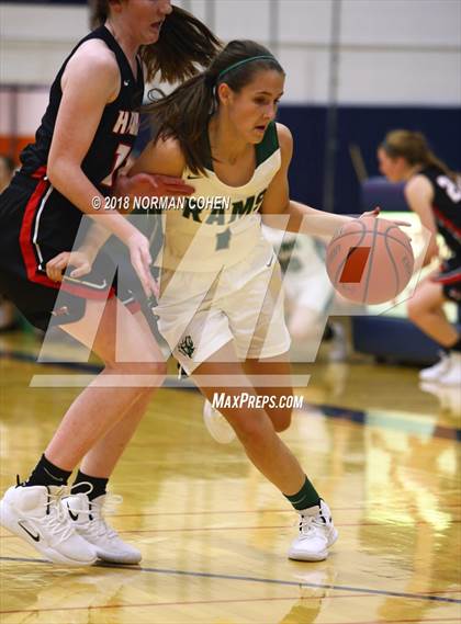 Thumbnail 3 in Maine South vs. Grayslake Central photogallery.