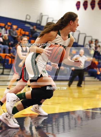 Thumbnail 1 in Maine South vs. Grayslake Central photogallery.