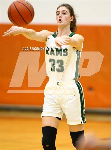 Thumbnail 1 in Maine South vs. Grayslake Central photogallery.