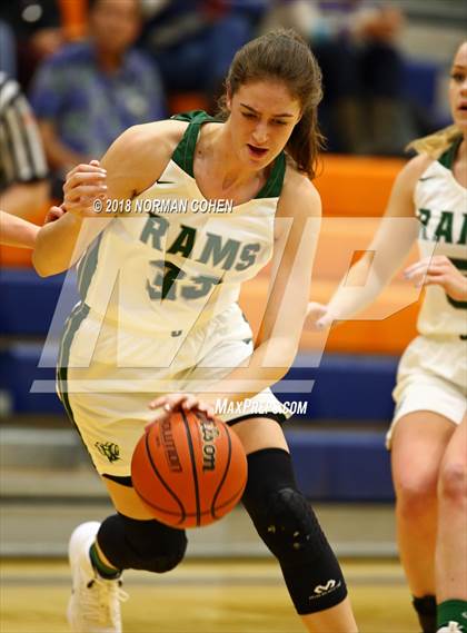 Thumbnail 2 in Maine South vs. Grayslake Central photogallery.