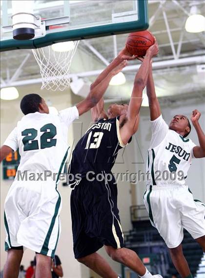 Thumbnail 3 in Pinkston vs Strake Jesuit (Texas Jamboree) photogallery.