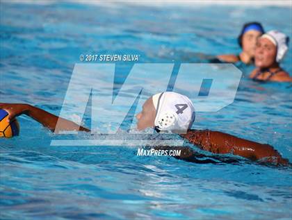 Thumbnail 3 in Mira Costa vs. Vista Murrieta (America's Finest City Tournament) photogallery.
