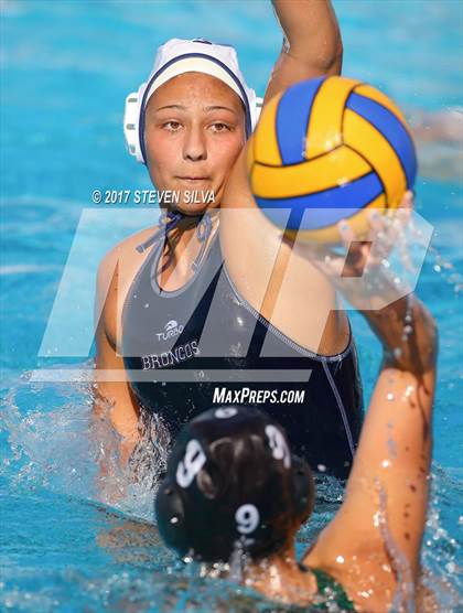 Thumbnail 2 in Mira Costa vs. Vista Murrieta (America's Finest City Tournament) photogallery.