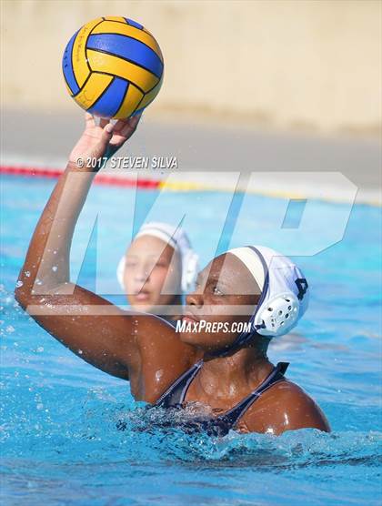Thumbnail 3 in Mira Costa vs. Vista Murrieta (America's Finest City Tournament) photogallery.