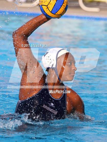 Thumbnail 3 in Mira Costa vs. Vista Murrieta (America's Finest City Tournament) photogallery.