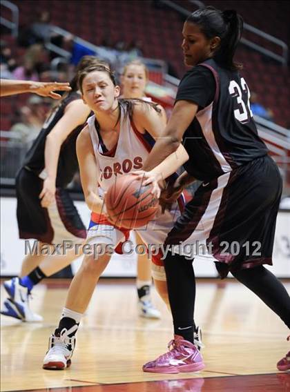 Thumbnail 3 in Mountain View vs. Hamilton (AIA D1 Semifinals) photogallery.