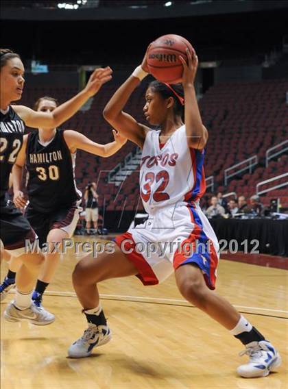 Thumbnail 1 in Mountain View vs. Hamilton (AIA D1 Semifinals) photogallery.