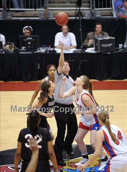 Thumbnail 1 in Mountain View vs. Hamilton (AIA D1 Semifinals) photogallery.
