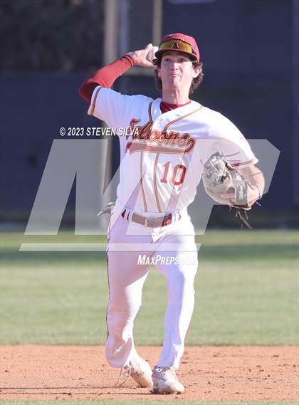 Thumbnail 1 in Carlsbad vs. Torrey Pines (72nd Annual San Diego Lions Tournament) photogallery.
