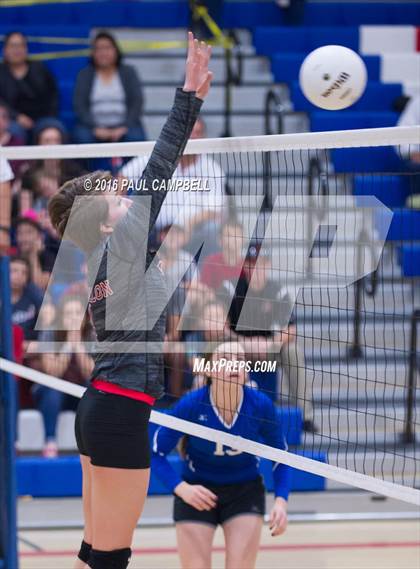 Thumbnail 2 in Mogollon vs St. David (AIA D1 Finals) photogallery.