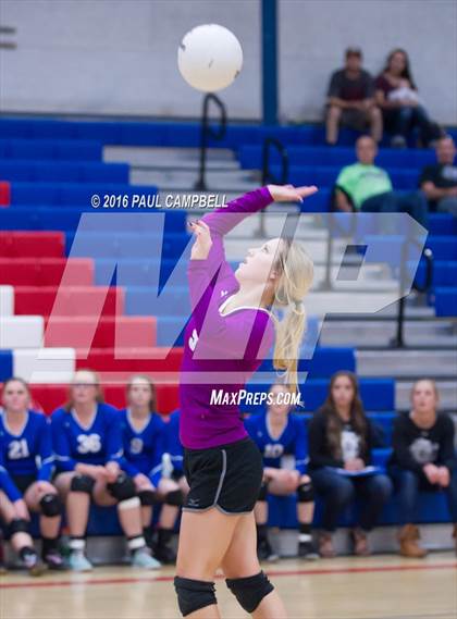 Thumbnail 2 in Mogollon vs St. David (AIA D1 Finals) photogallery.