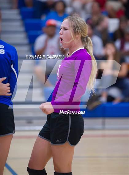 Thumbnail 1 in Mogollon vs St. David (AIA D1 Finals) photogallery.