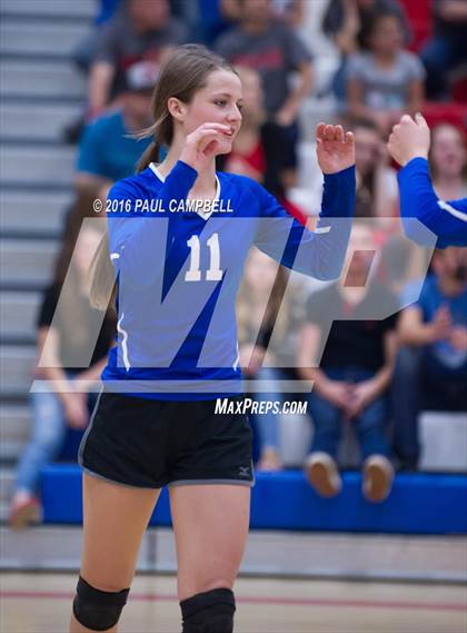 Thumbnail 2 in Mogollon vs St. David (AIA D1 Finals) photogallery.
