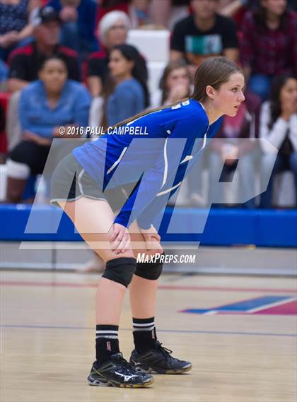 Thumbnail 2 in Mogollon vs St. David (AIA D1 Finals) photogallery.