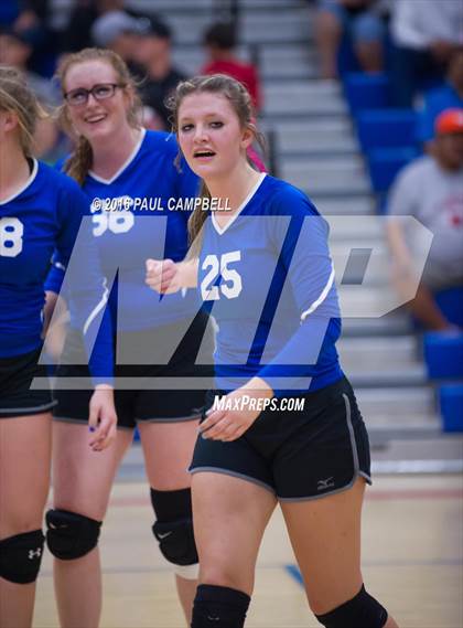 Thumbnail 3 in Mogollon vs St. David (AIA D1 Finals) photogallery.