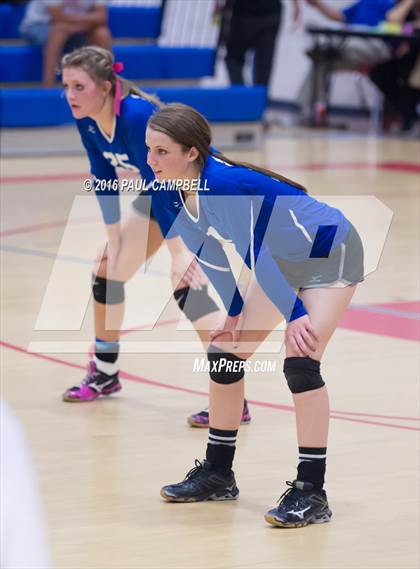 Thumbnail 3 in Mogollon vs St. David (AIA D1 Finals) photogallery.