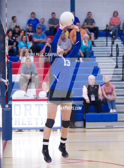 Thumbnail 2 in Mogollon vs St. David (AIA D1 Finals) photogallery.