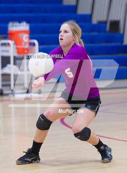 Thumbnail 2 in Mogollon vs St. David (AIA D1 Finals) photogallery.