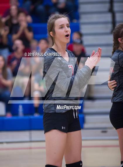 Thumbnail 3 in Mogollon vs St. David (AIA D1 Finals) photogallery.