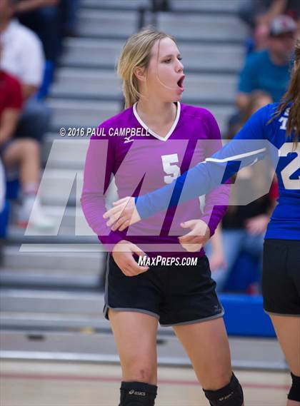 Thumbnail 2 in Mogollon vs St. David (AIA D1 Finals) photogallery.