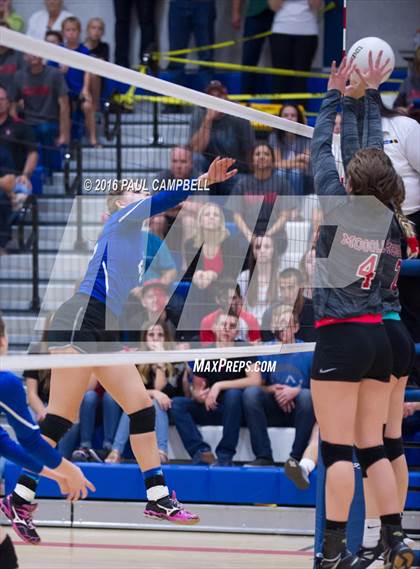 Thumbnail 2 in Mogollon vs St. David (AIA D1 Finals) photogallery.