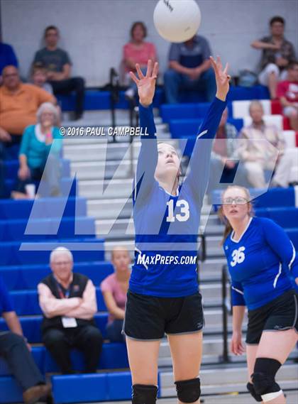 Thumbnail 2 in Mogollon vs St. David (AIA D1 Finals) photogallery.