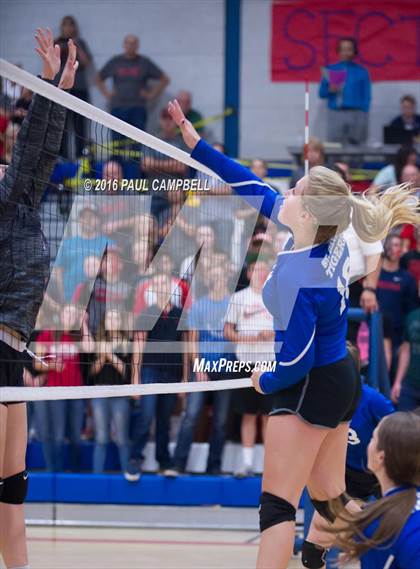 Thumbnail 2 in Mogollon vs St. David (AIA D1 Finals) photogallery.