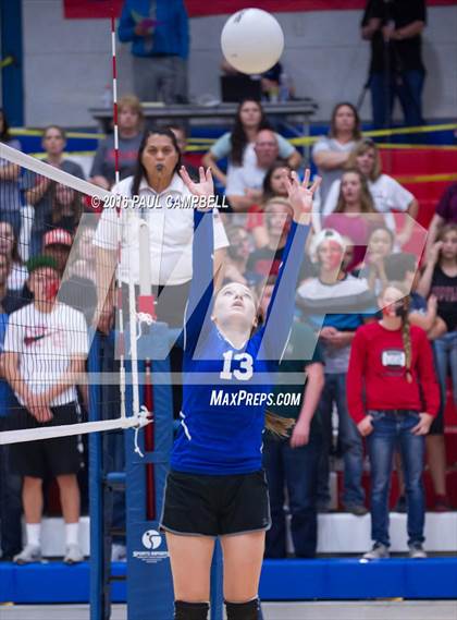 Thumbnail 2 in Mogollon vs St. David (AIA D1 Finals) photogallery.