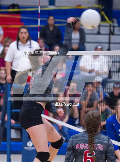 Thumbnail 2 in Mogollon vs St. David (AIA D1 Finals) photogallery.
